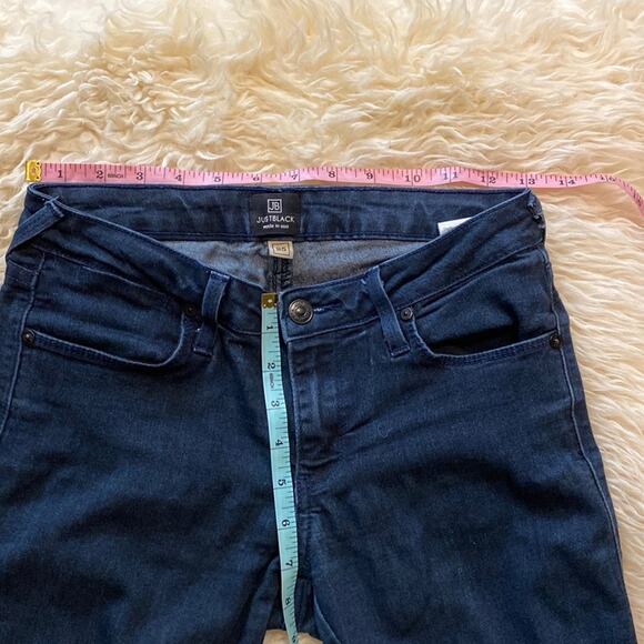 Just Black Cropped Skinny Ankle Zipper Dark Blue Denim Jeans Sz 25 Midrise - Picture 8 of 10